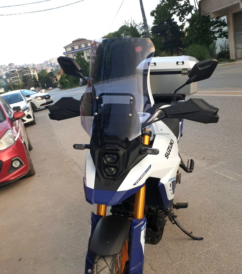 MOTOCAM Suzuki V-strom 800 DE Ön Cam 2023-2026 Model 50cm Füme Renkli 4mm