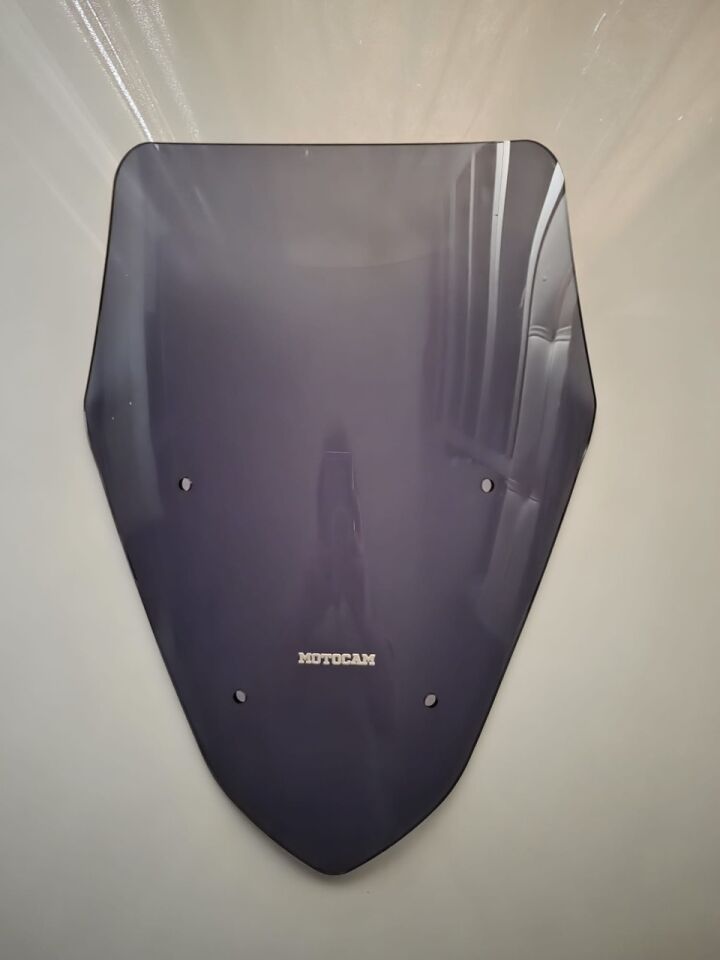 MOTOCAM Arora Max T Ön Cam 2022-2026 Model 43cm Füme Renkli 4mm SPORTİF