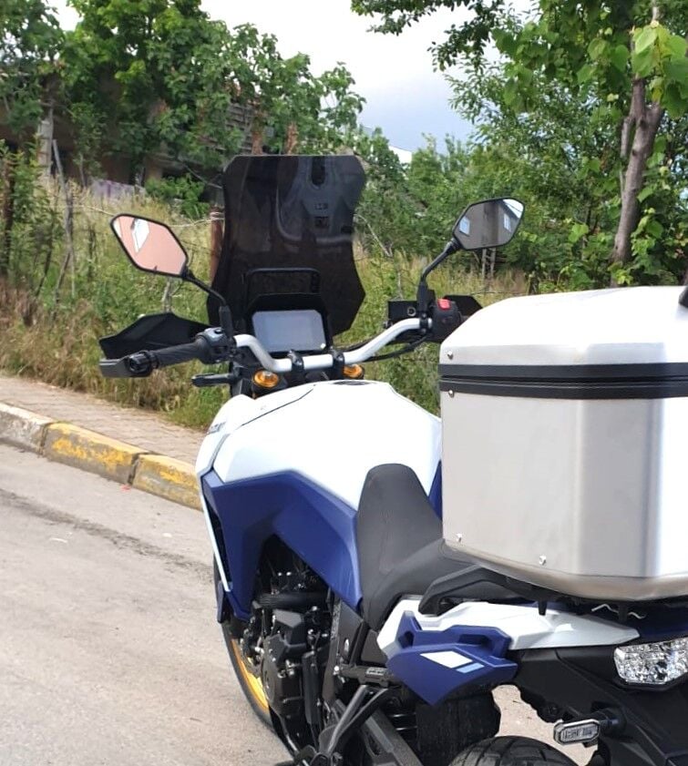 MOTOCAM Suzuki V-strom 800 DE Ön Cam 2023-2026 Model 50cm Siyah Renkli 4mm