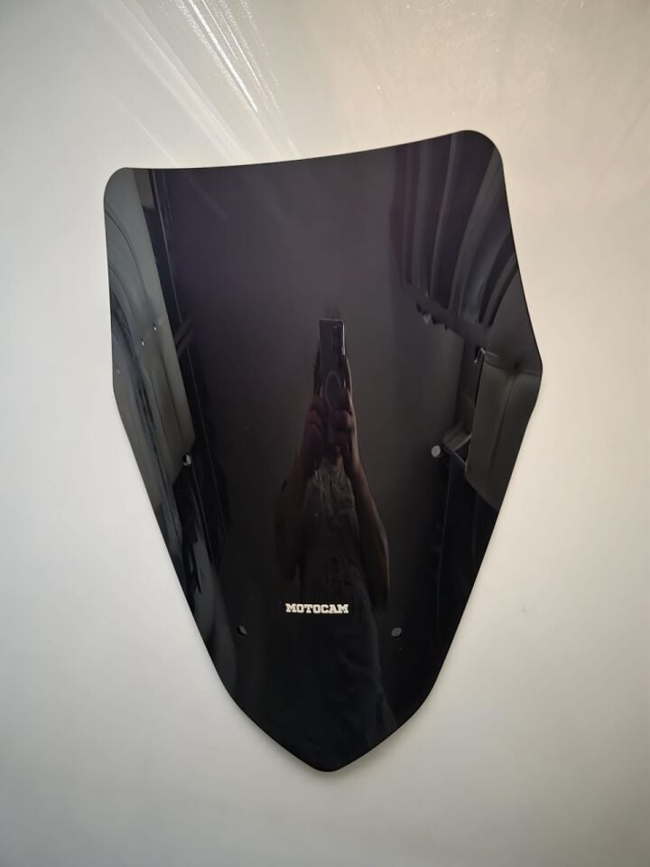 MOTOCAM Arora Max T Ön Cam 2022-2026 Model 43cm Siyah Renkli 4mm SPORTİF
