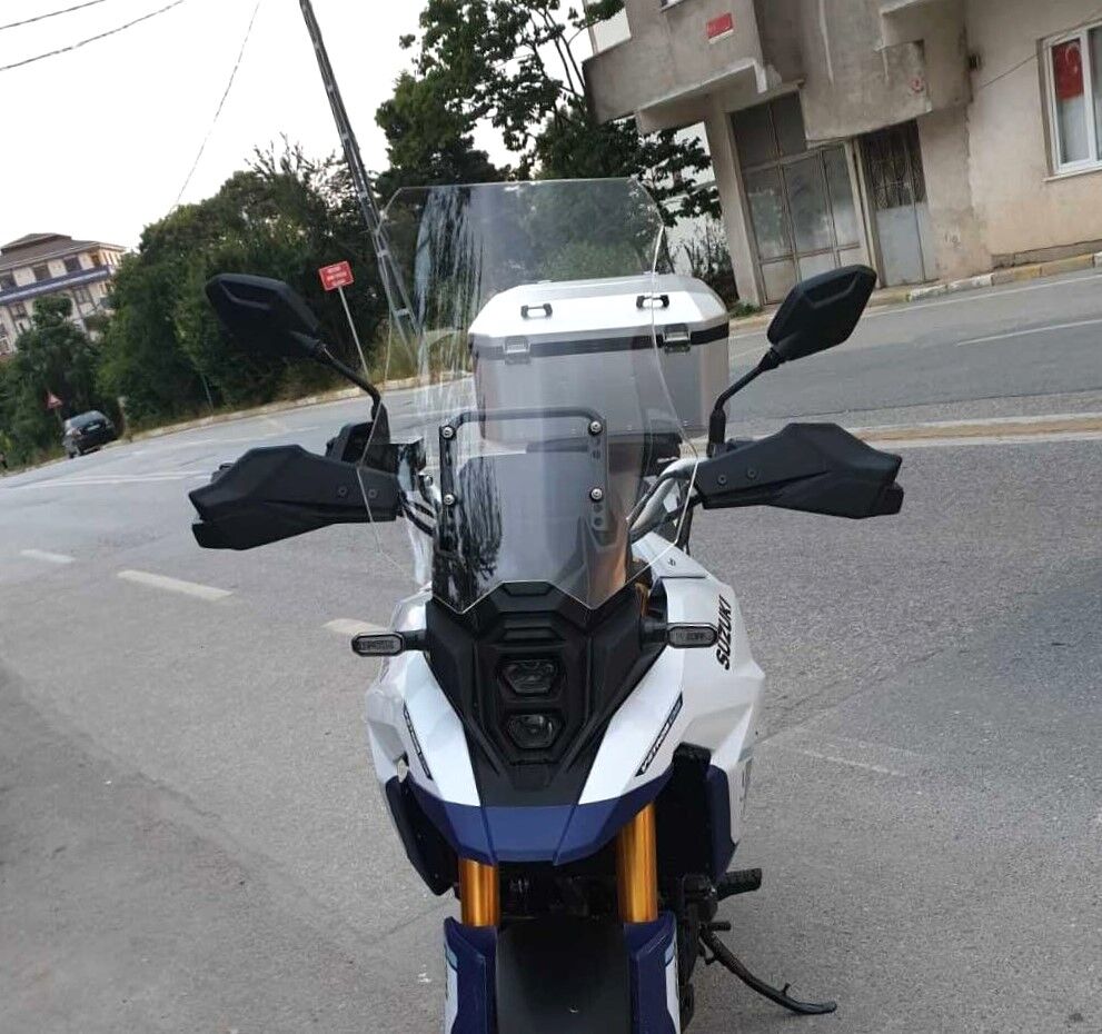 MOTOCAM Suzuki V-strom 800 DE Ön Cam 2023-2026 Model 50cm Şeffaf Renkli 4mm