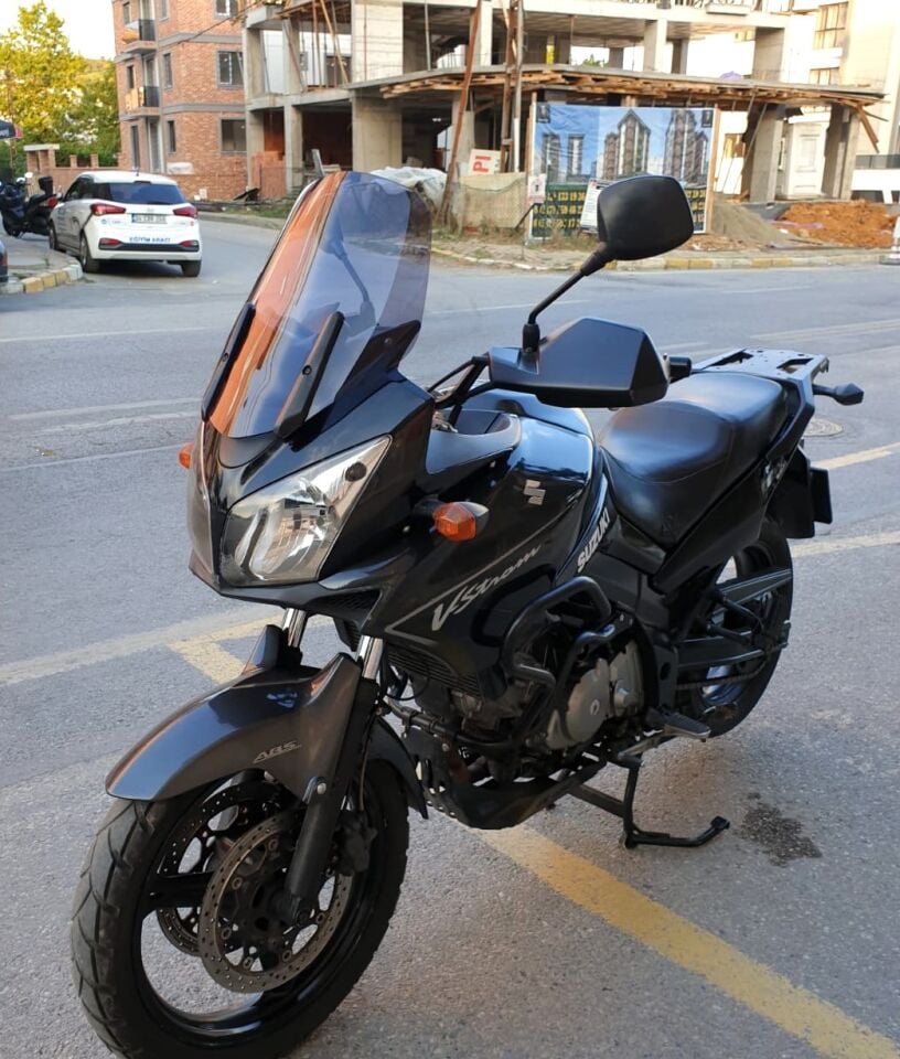 MOTOCAM Suzuki V-strom DL 1000 Ön Cam 2004-2010 Model 45cm Füme Renkli 4mm