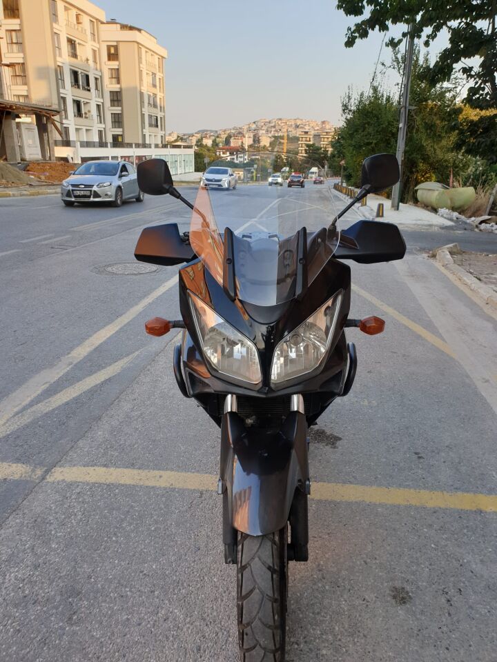 MOTOCAM Suzuki V-strom DL 1000 Ön Cam 2004-2010 Model 45cm Şeffaf Renkli 4mm