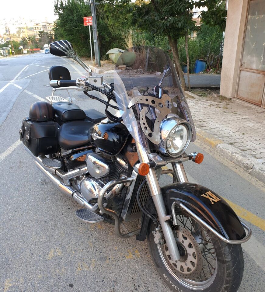 MOTOCAM Suzuki VL 800 Ön Cam 2004-2016 Model 61cm Füme Renkli 4mm APARATSIZDIR