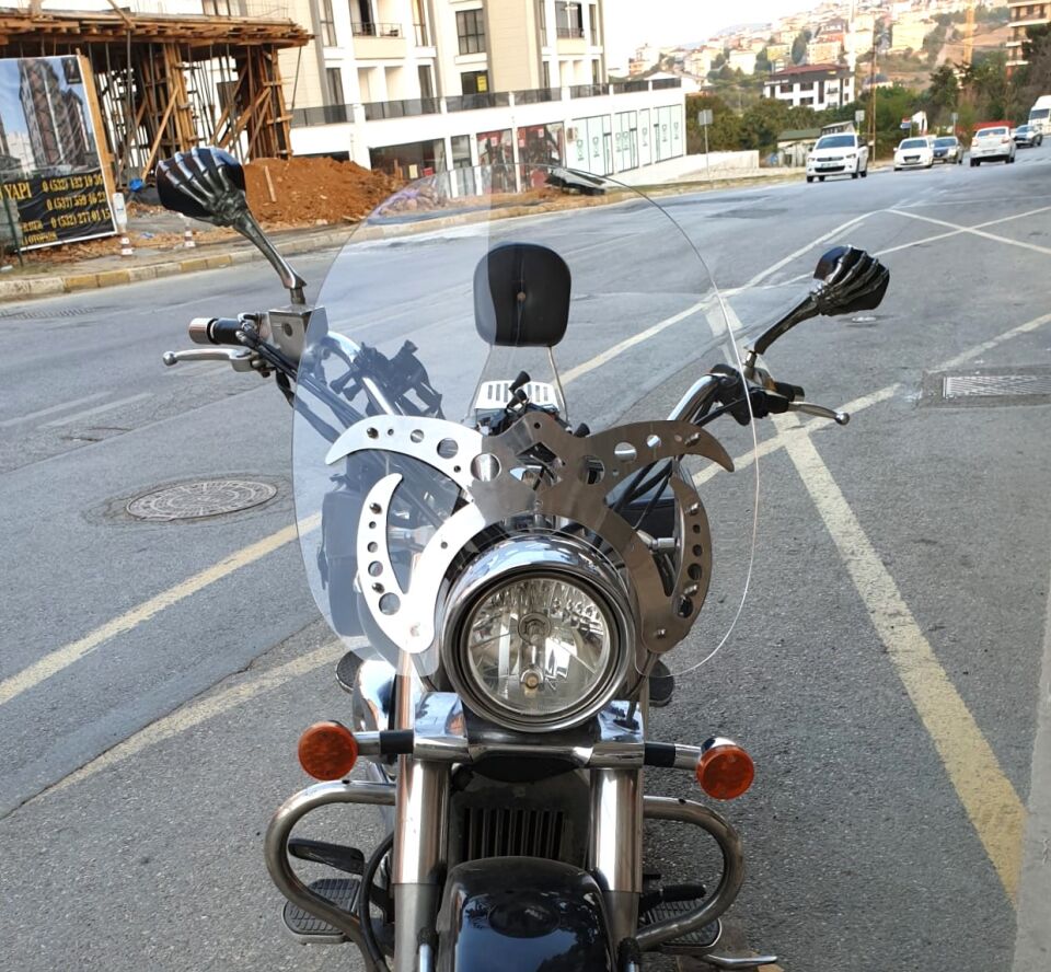 MOTOCAM Suzuki VL 800 Ön Cam 2004-2016 Model 61cm Şeffaf Renkli 4mm APARATSIZDIR