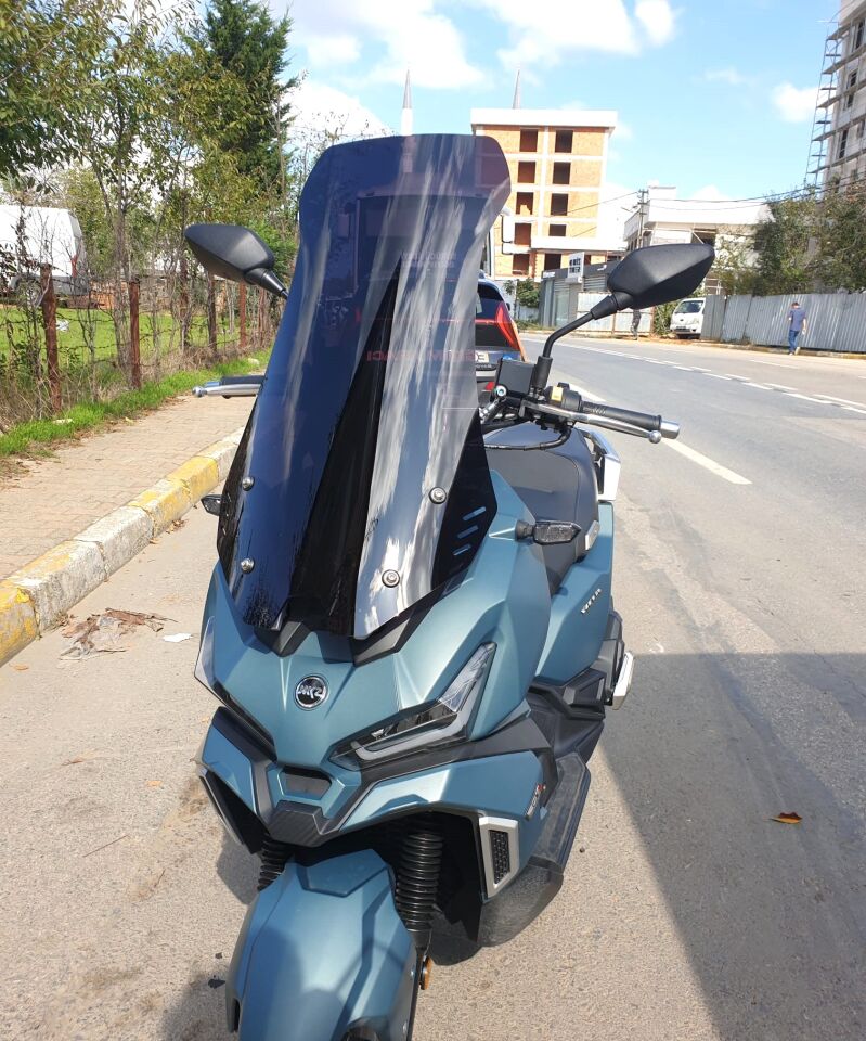 MOTOCAM SYM Adx 125 Ön Cam 2023-2026 Model 62cm Siyah Renkli 4mm UZUN