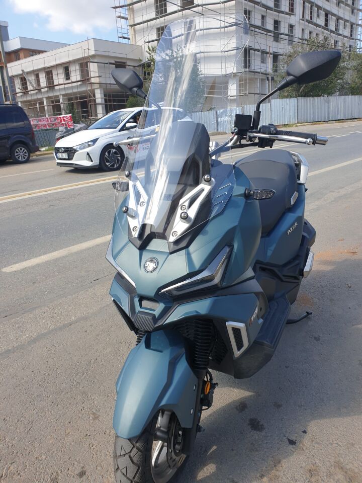 MOTOCAM SYM Adx 125 Ön Cam 2023-2026 Model 62cm Şeffaf Renkli 4mm