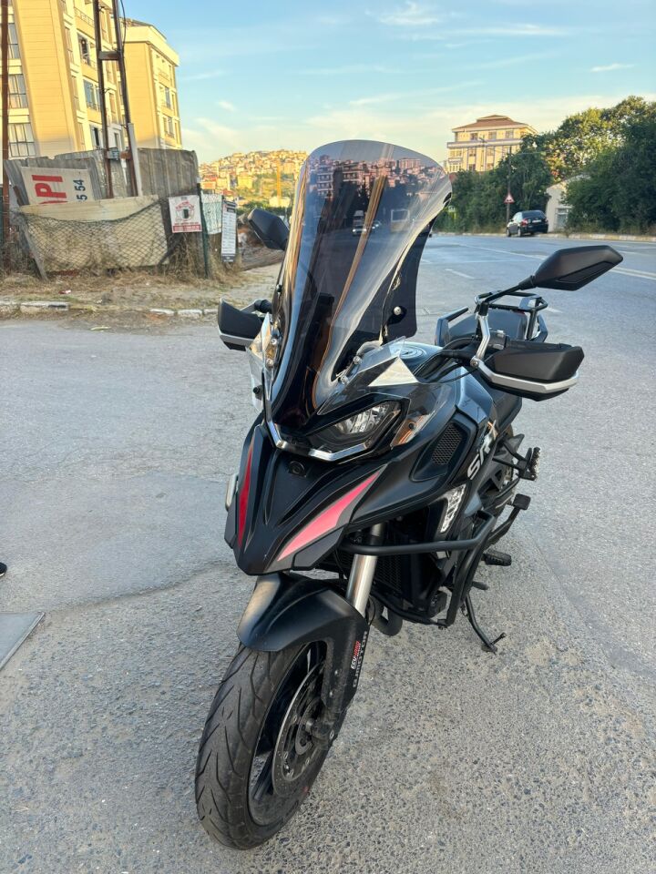 MOTOCAM RKS SRT 800 SX Ön Cam 2023-2026 Model 61cm Siyah Renkli 4mm