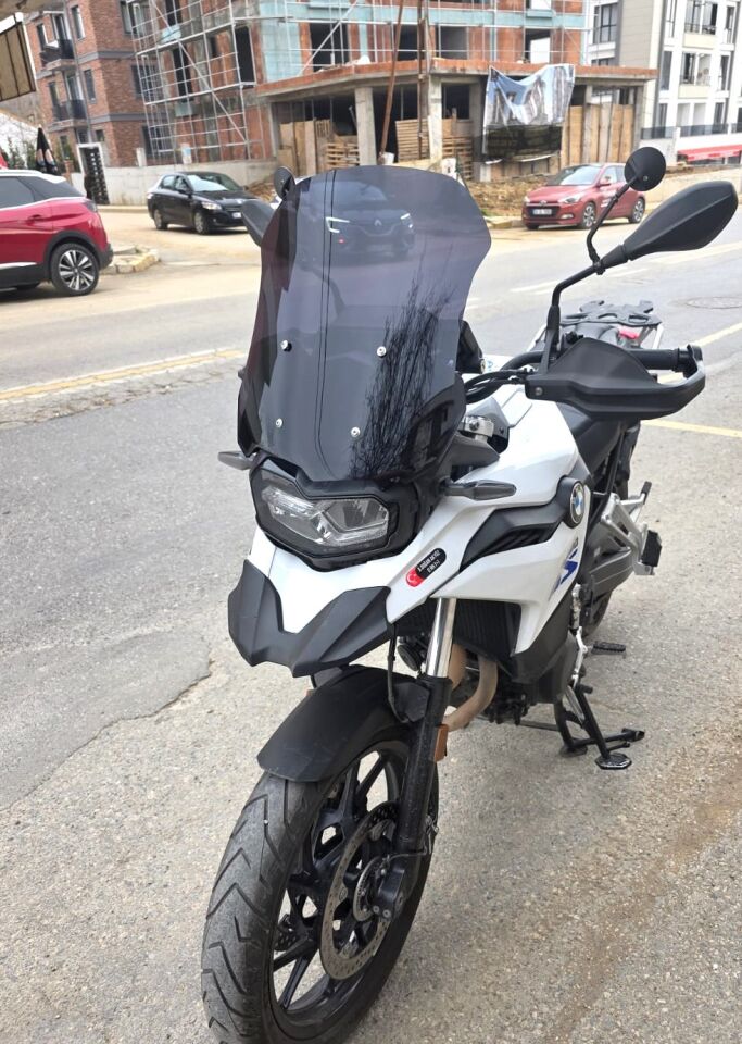 MOTOCAM Bmw F 800 GS Ön Cam 2024-2026 Model 44cm Siyah Renkli 4mm