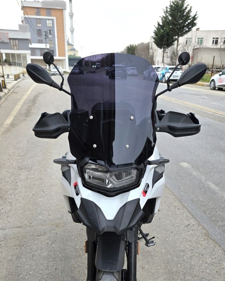 MOTOCAM Bmw F800 GS Ön Cam 2024-2026 Model 44cm Siyah Renkli 4mm