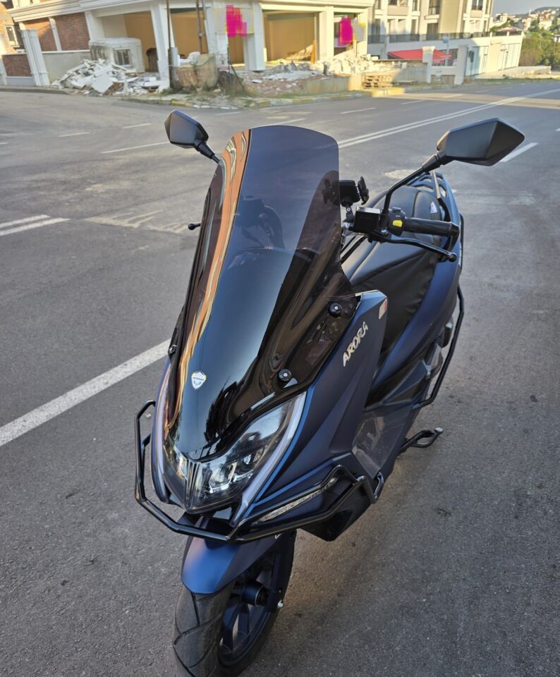 MOTOCAM Arora Safari PRO Ön Cam 2023-2026 Model 70cm Siyah Renkli 4mm ORİJİNAL BOYLU