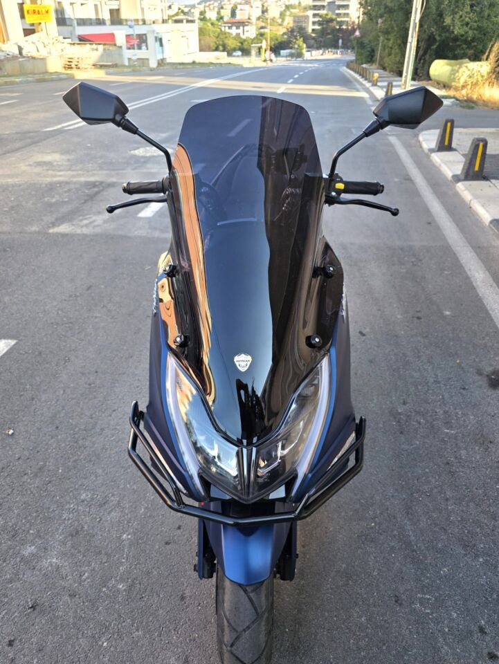 MOTOCAM Arora Safari PRO Ön Cam 2023-2026 Model 70cm Siyah Renkli 4mm ORİJİNAL BOYLU