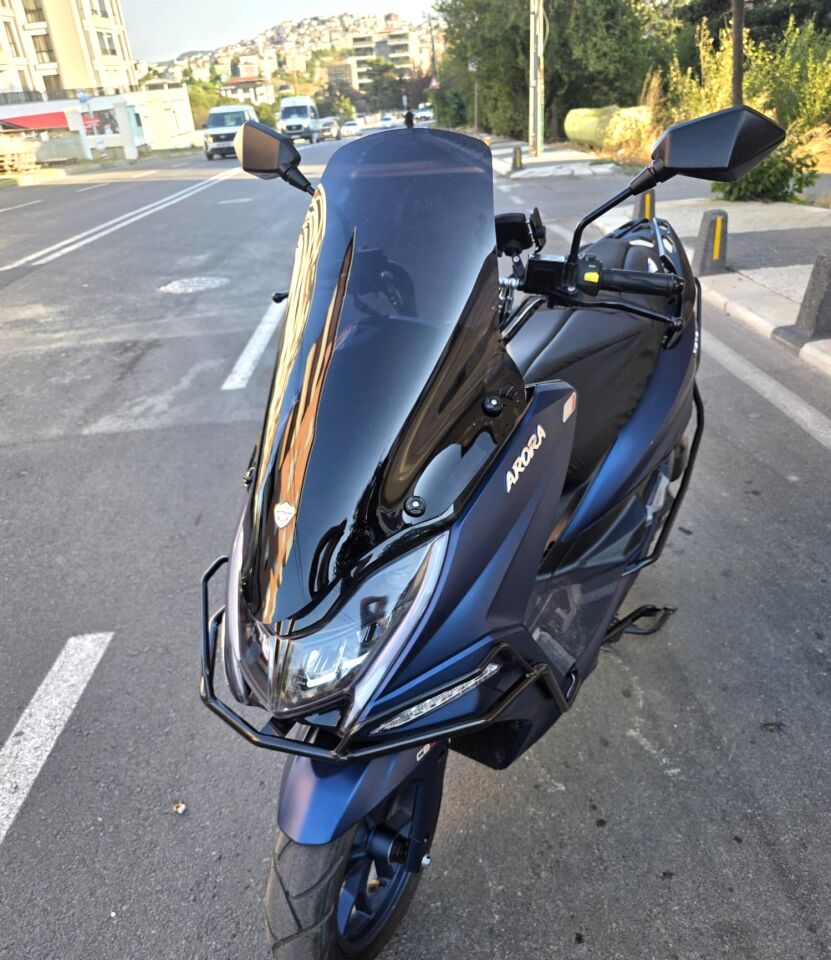 MOTOCAM Arora Safari PRO Ön Cam 2023-2026 Model 70cm Siyah Renkli 4mm ORİJİNAL BOYLU
