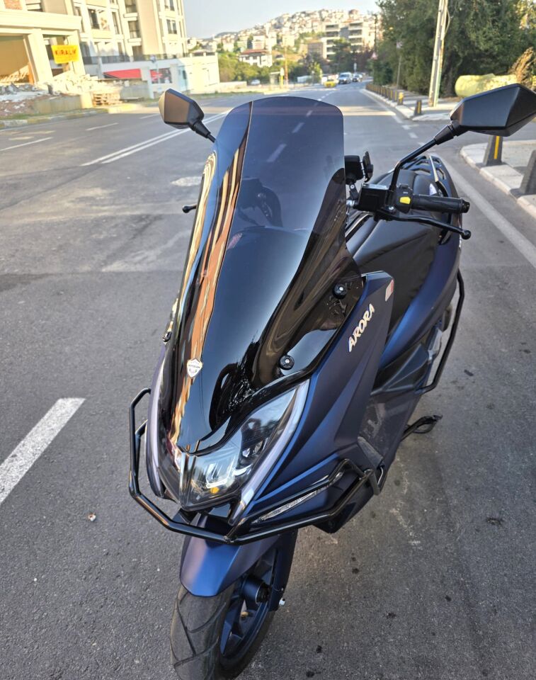 MOTOCAM Arora Safari PRO Ön Cam 2023-2026 Model 70cm Siyah Renkli 4mm ORİJİNAL BOYLU