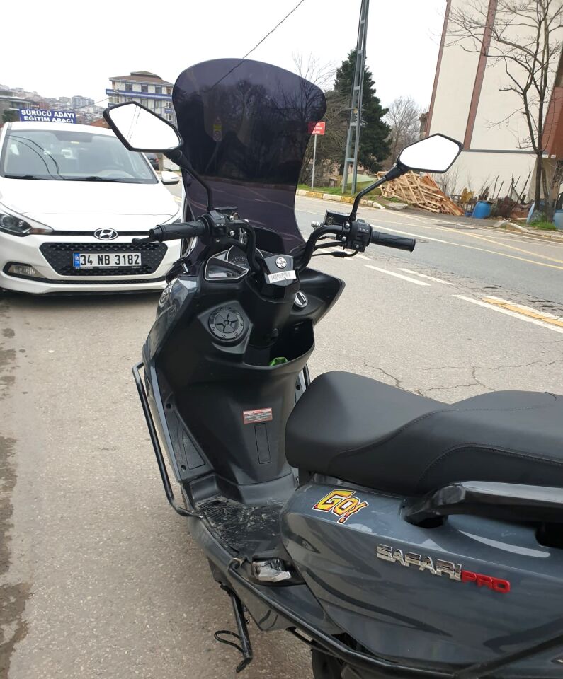 MOTOCAM Arora Safari PRO Ön Cam 2023-2026 Model 80cm Siyah Renkli 4mm UZUN