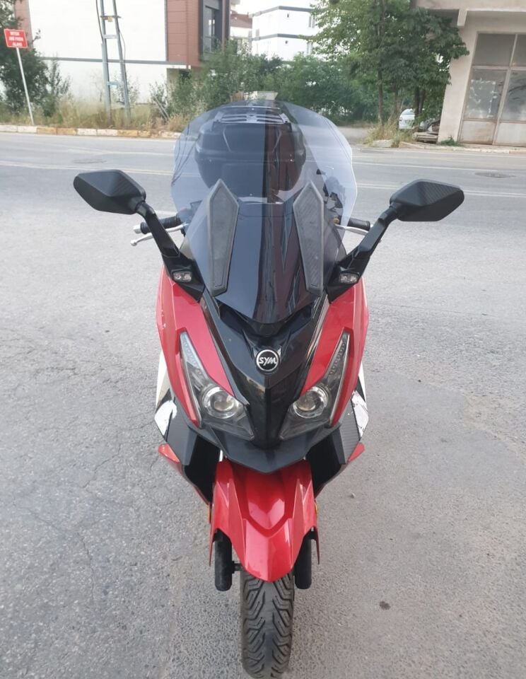 MOTOCAM SYM Cruisym 250 İ Ön Cam 2018 Model 57cm Füme Renkli 4mm UZUN