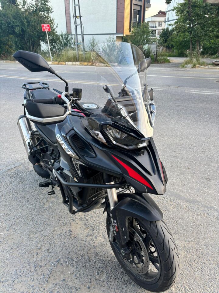 MOTOCAM RKS SRT 900 SX Ön Cam 2023-2026 Model 61cm Şeffaf Renkli 4mm