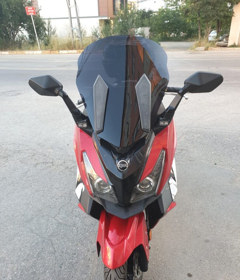 MOTOCAM SYM Cruisym 250 İ Ön Cam 2018 Model 57cm Siyah Renkli 4mm UZUN