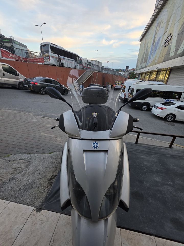Piaggio X7 Ön Cam 2004-2012 Model 43cm