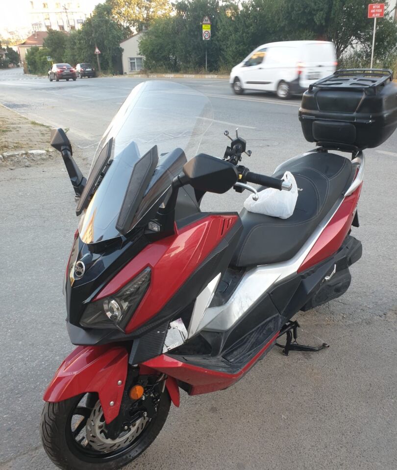 MOTOCAM SYM Cruisym 250 İ Ön Cam 2018 Model 57cm Şeffaf Renkli 4mm UZUN