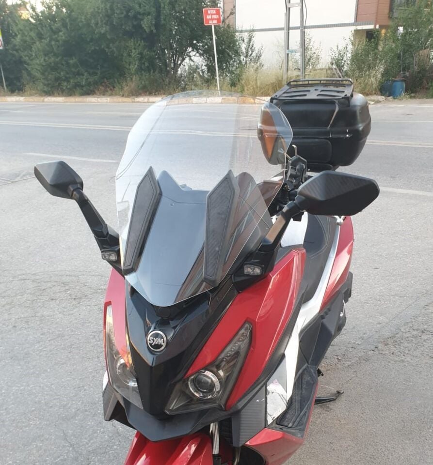 MOTOCAM SYM Cruisym 250 İ Ön Cam 2018 Model 57cm Şeffaf Renkli 4mm UZUN