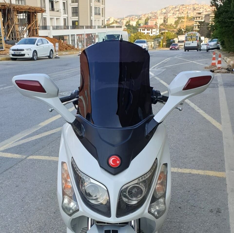 MOTOCAM SYM Gts Evo 250 Ön Cam 2006-2015 Model 53cm Siyah Renkli 4mm