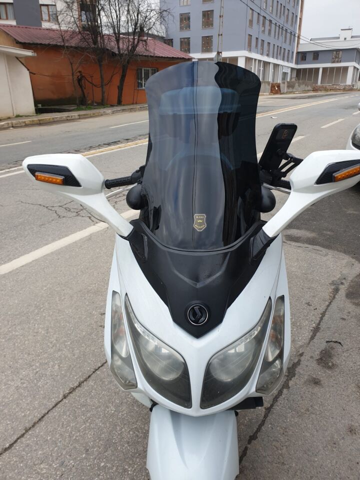 MOTOCAM SYM Gts Evo 250 Ön Cam 2006-2015 Model 63cm Siyah Renkli 4mm 10cm daha Uzun