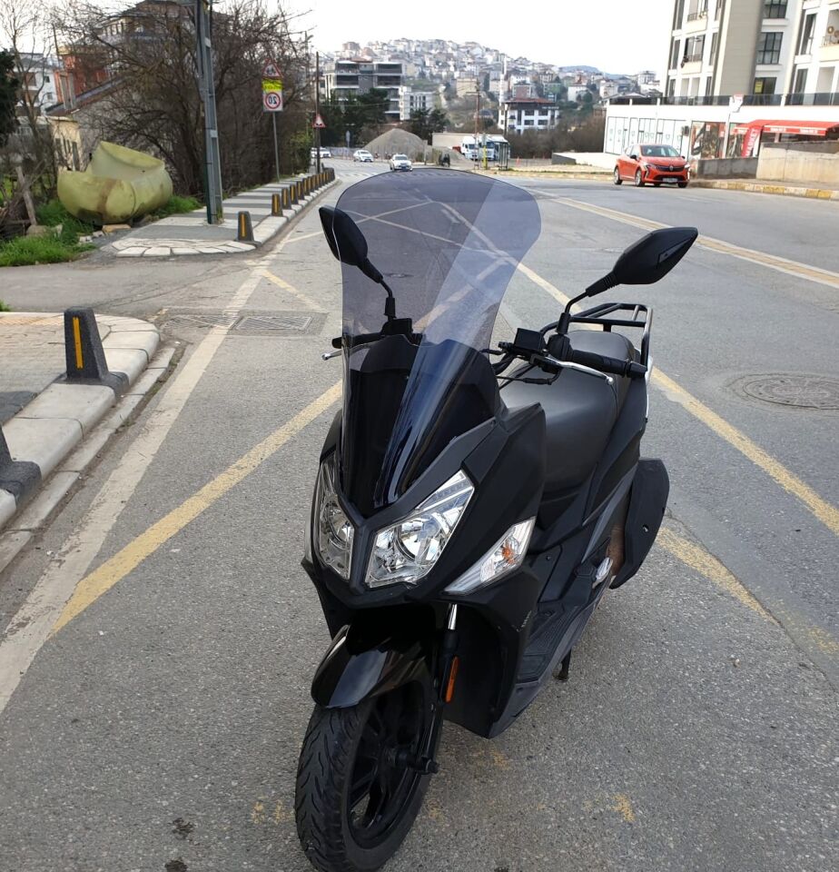 MOTOCAM SYM JET 14 200 Ön Cam 2017-2026 Model 74cm Füme Renkli 4mm UZUN