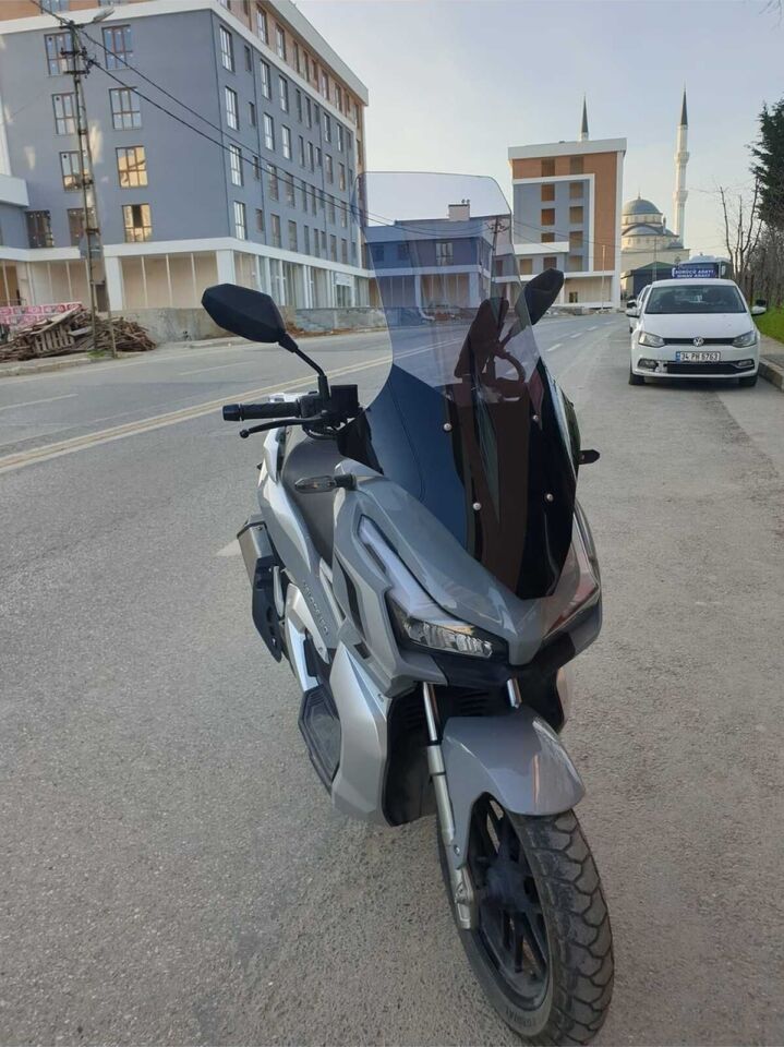 MOTOCAM RKS Veloce 150 Ön Cam 2023-2026 Model 78cm Füme Renkli 4mm UZUN