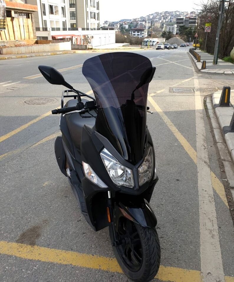 MOTOCAM SYM JET 14 200 Ön Cam 2017-2026 Model 74cm Siyah Renkli 4mm UZUN