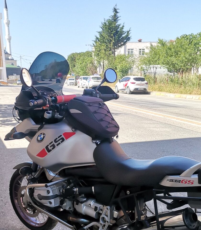 MOTOCAM Bmw R 1150 ADV Ön Cam 2002-2006 Model 57cm Siyah Renkli 4mm