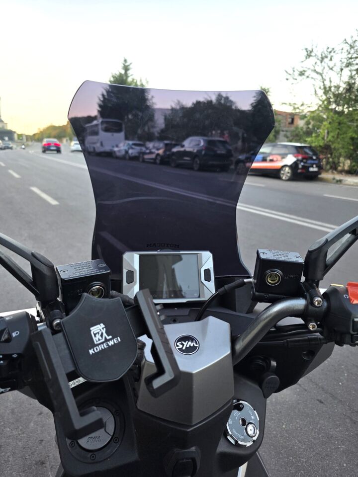 MOTOCAM Sym JET 14 EVO 200 PLUS Ön Cam 2023-2026 Model 45cm Siyah Renkli 4mm