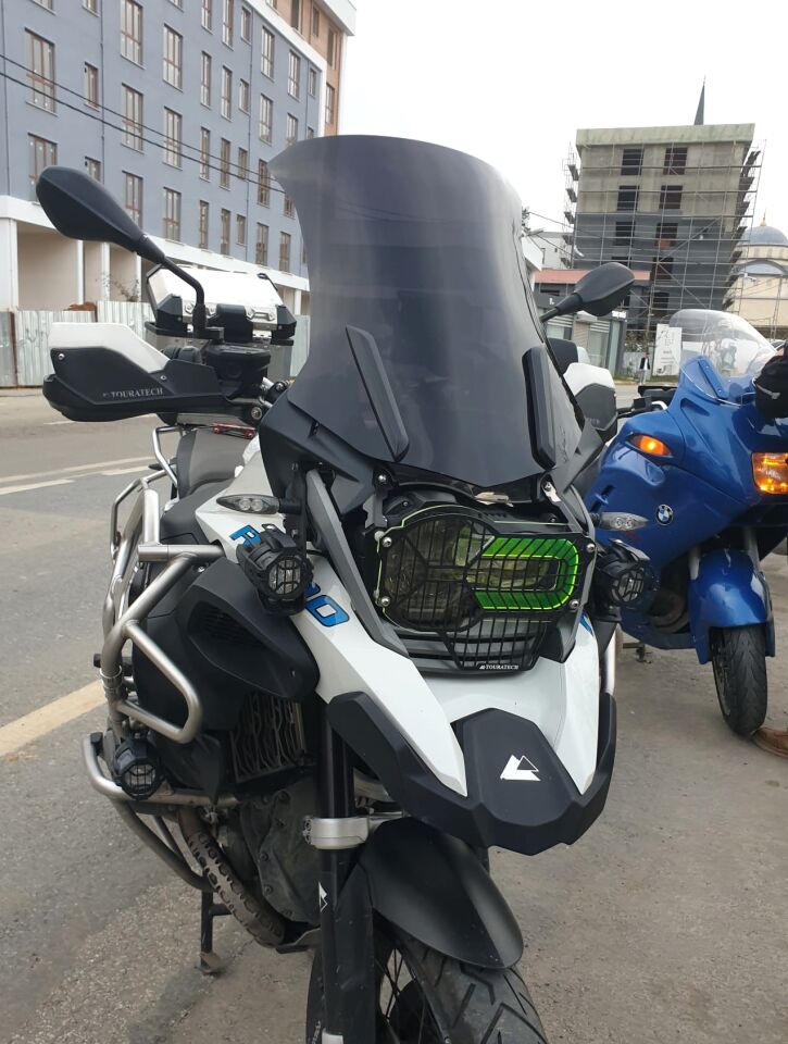 MOTOCAM Bmw R 1200 1250 GS Ön Cam 2013-2024 Model 52cm Siyah Renkli 4mm