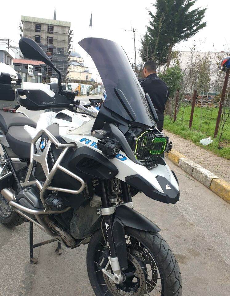MOTOCAM Bmw R 1200 1250 GS Ön Cam 2013-2024 Model 52cm Siyah Renkli 4mm
