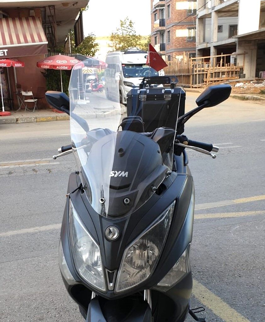 MOTOCAM SYM Joymax 250 İ Ön Cam 2013-2016 Model 65cm Şeffaf Renkli 4mm ORTA BOYLU