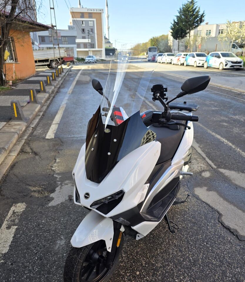 MOTOCAM RKS Vieste 249 Ön Cam 2022-2026 Model 78cm Şeffaf Renkli 4mm UZUN