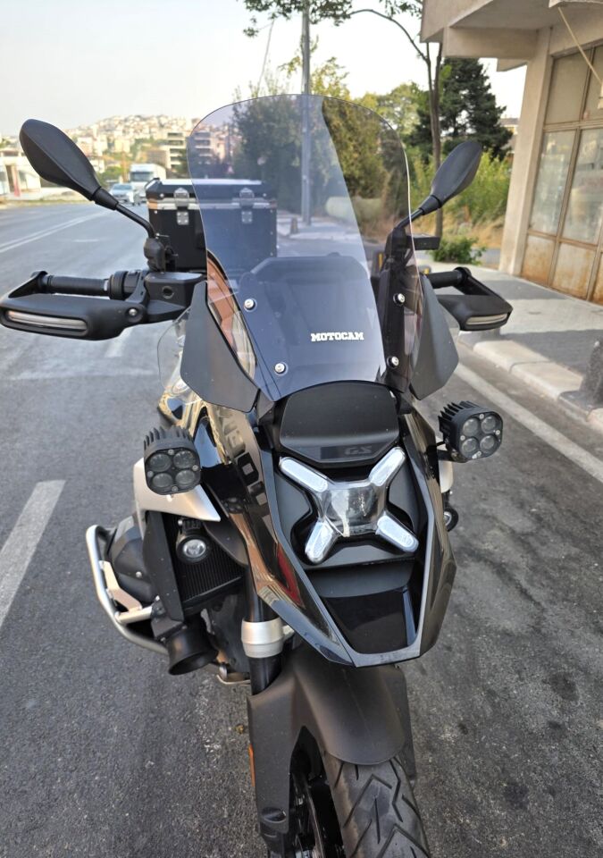MOTOCAM Bmw R 1300 GS Ön Cam 2023-2026 Model 48cm Füme Renkli 4mm