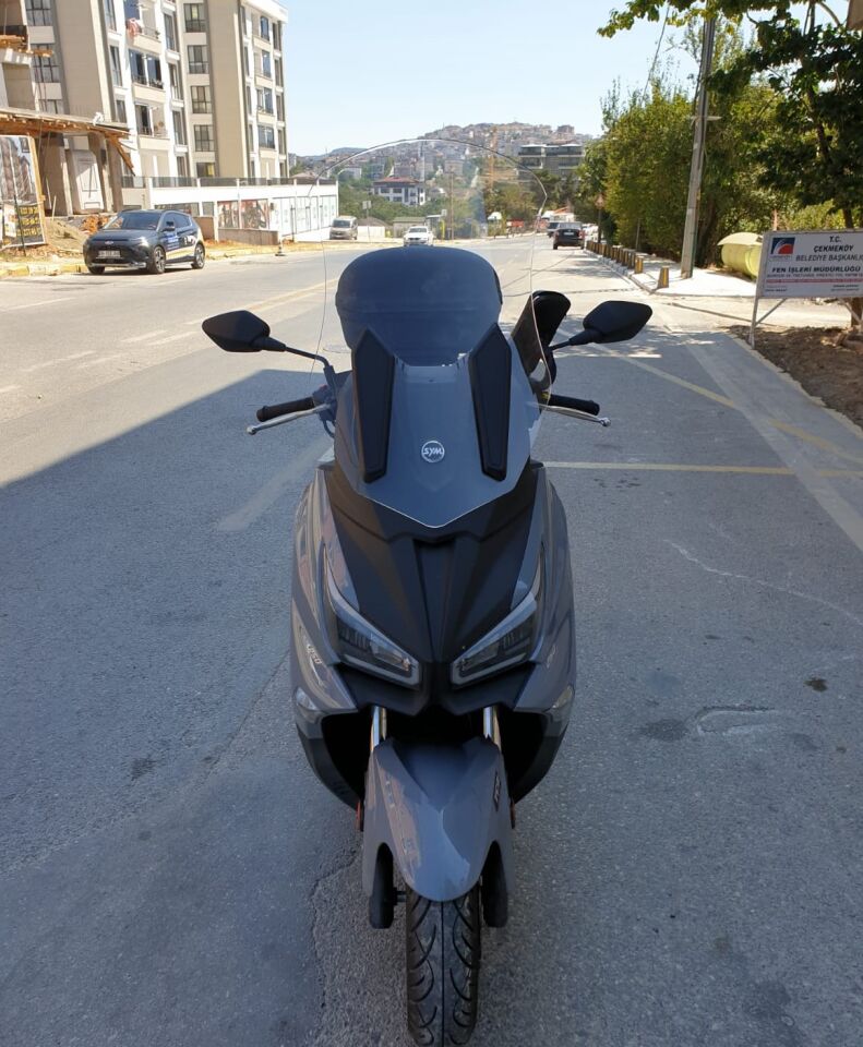 MOTOCAM SYM Joymax Z Plus Ön Cam 2023-2026 Model 70cm Şeffaf Renkli 4mm