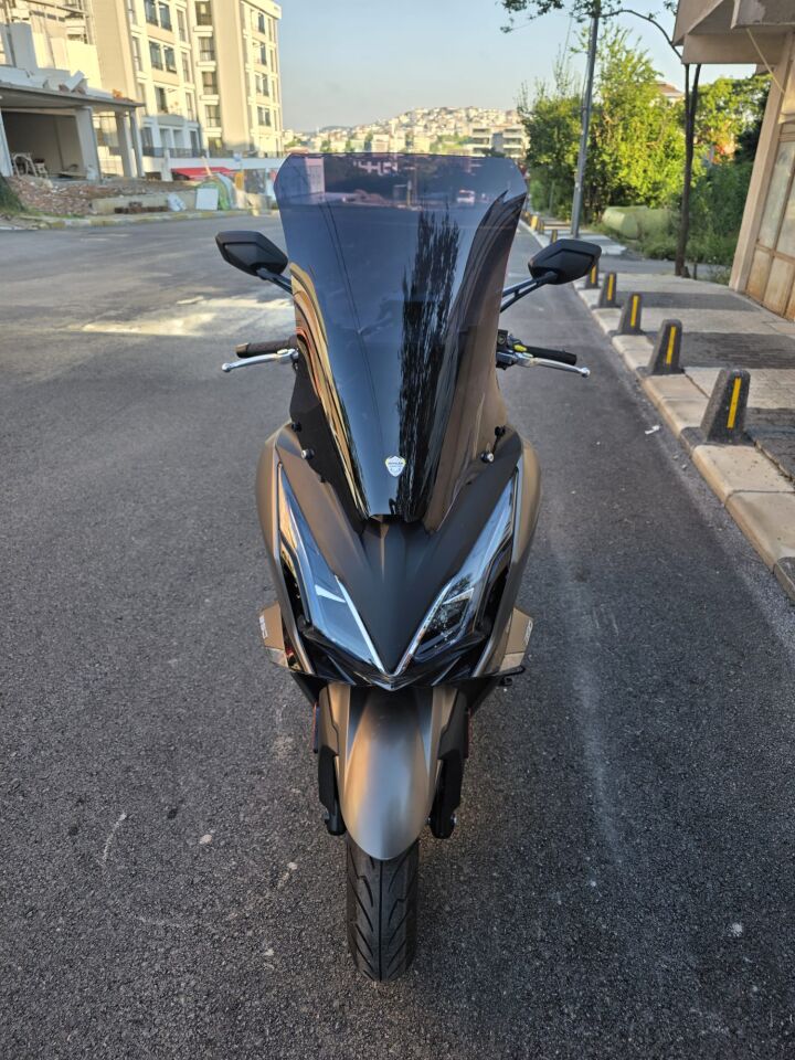 Kymco Downtown GT 350 Ön Cam 2024-2025 Model 62cm