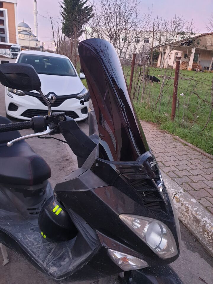 MOTOCAM SYM Joyride 200 Ön Cam 2009-2018 Model 53cm Siyah Renkli 4mm