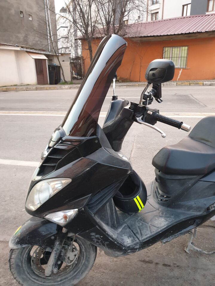 MOTOCAM SYM Joyride 200 Ön Cam 2009-2018 Model 53cm Siyah Renkli 4mm