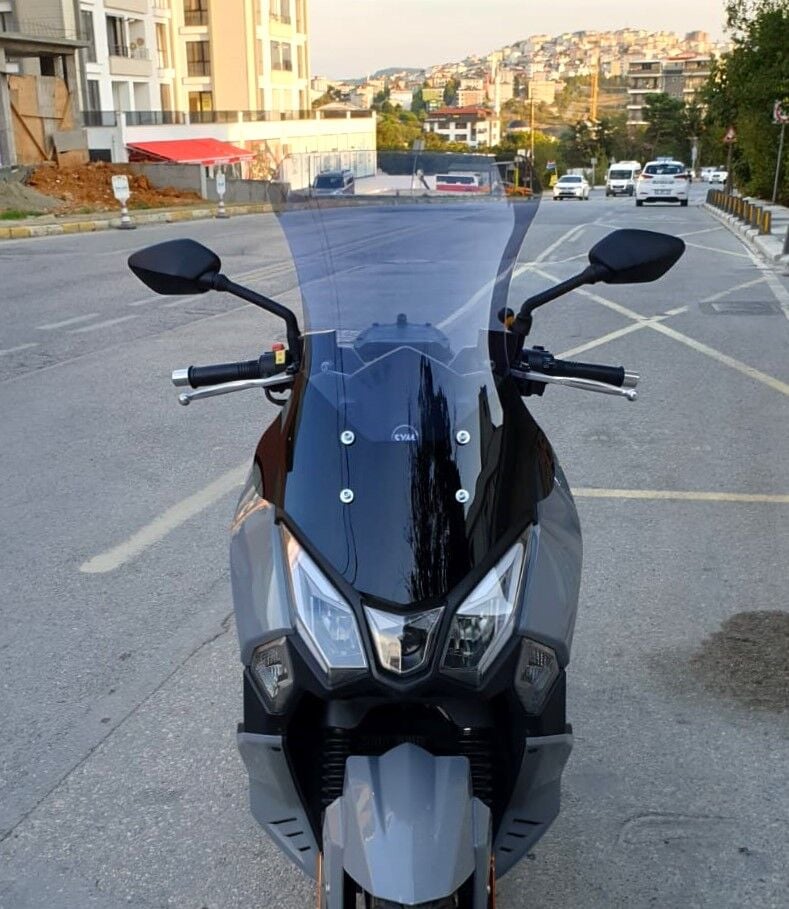 MOTOCAM SYM Joyride 300 Ön Cam 2023-2026 Model 65cm Füme Renkli 4mm ORTA BOYLU