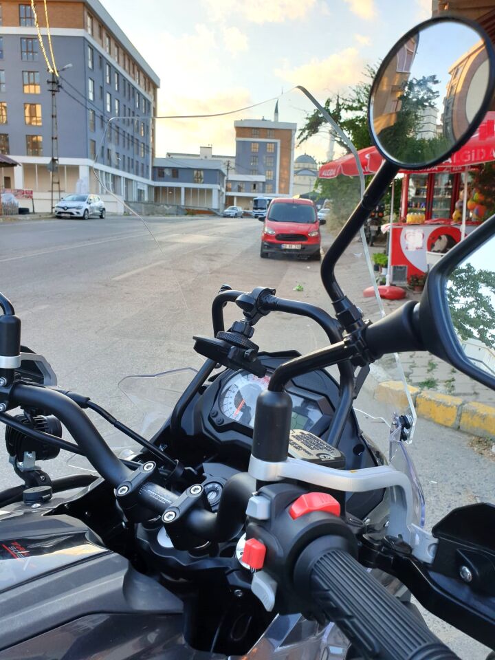 MOTOCAM Benelli TRK 502  Ön Cam 2017-2026-2026 Model 54cm Şeffaf Renkli 4mm