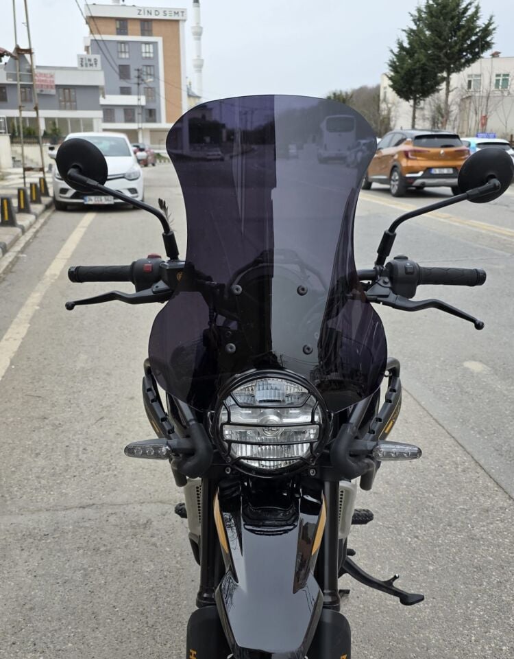 MOTOCAM Royal Enfield Himalayan 450 Ön Cam 2023-2026 Model 49cm Siyah Renkli 4mm