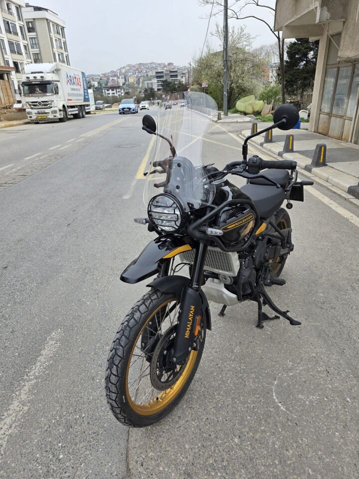 MOTOCAM Royal Enfield Himalayan 450 Ön Cam 2023-2026 Model 49cm Şeffaf Renkli 4mm