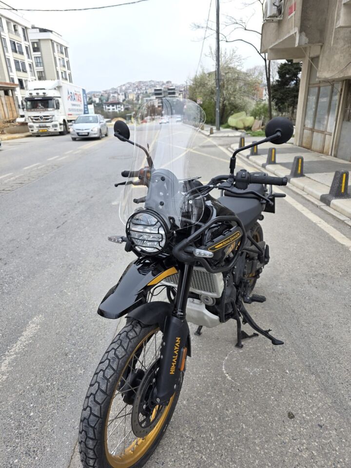 MOTOCAM Royal Enfield Himalayan 450 Ön Cam 2023-2026 Model 49cm Şeffaf Renkli 4mm