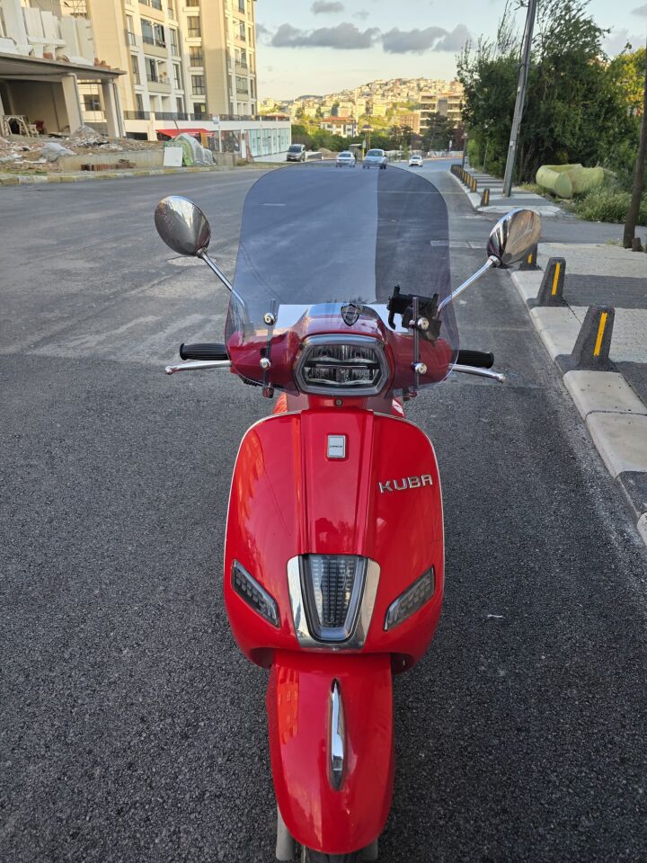Açıkfüme Renkli