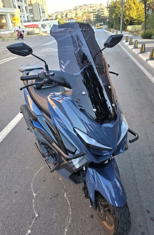 MOTOCAM Küba Newcity 50 Ön Cam 2023-2026 Model 65cm Siyah Renkli 4mm