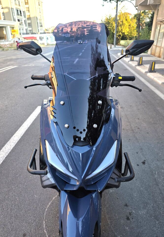 MOTOCAM Küba Newcity 50 Ön Cam 2023-2026 Model 65cm Siyah Renkli 4mm