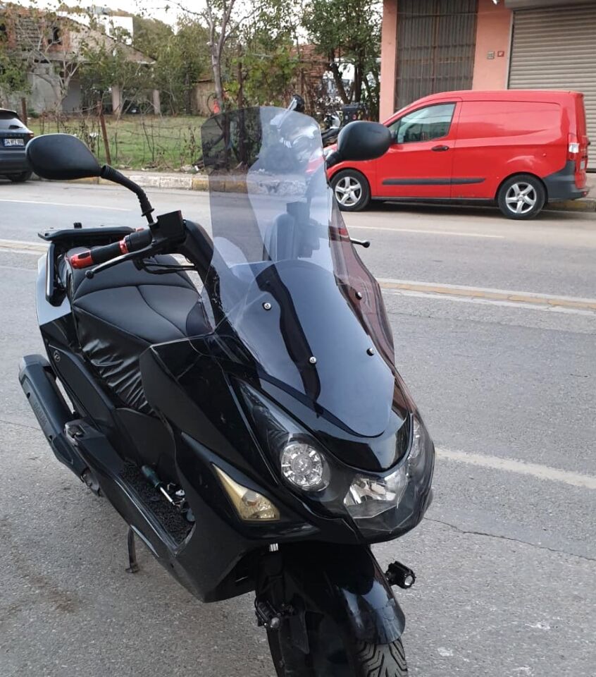 MOTOCAM Daelim S3 Advance Ön Cam 2010-2018 Model 77cm Füme Renkli 4mm